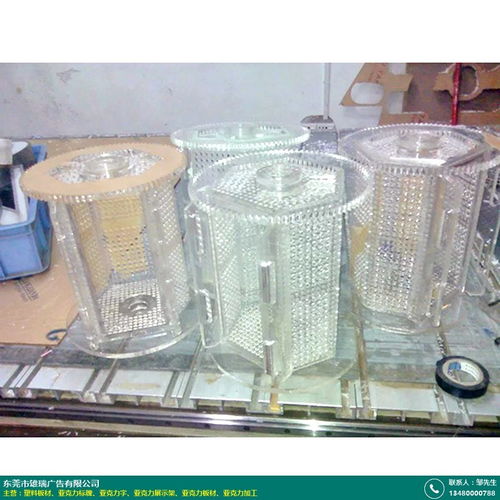 精准工艺，点亮创意——雄瑞广告板材激光切割与亚克力加工定制服务